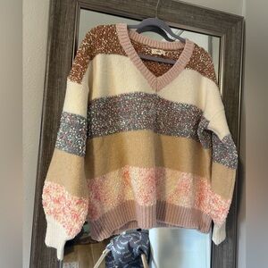 Entro V-Neck Sweater in Cream, Brown, and Pink
